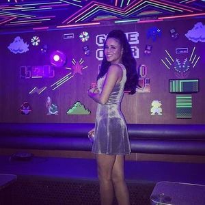 Meet your Posher, Noelle